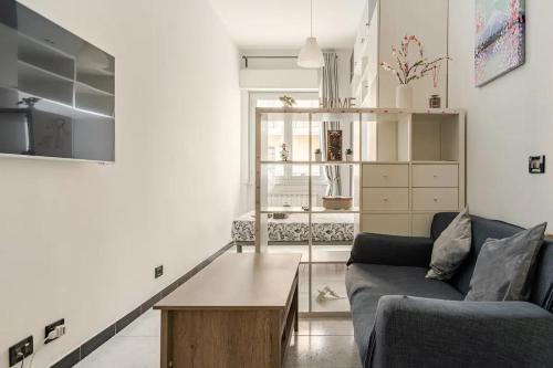 Lagaccio Apartment | Sakura Suite