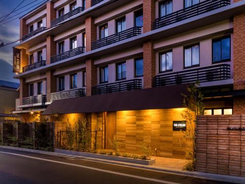 Higashikujo Kitakarasumacho Hotel | Sakura Terrace The Atelier