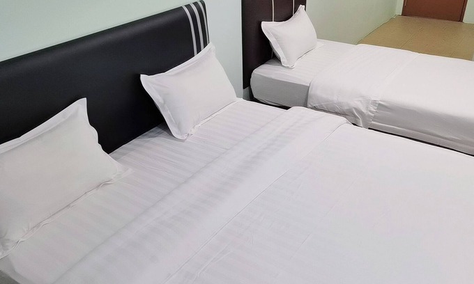 Sibu Hotel | Salim Room