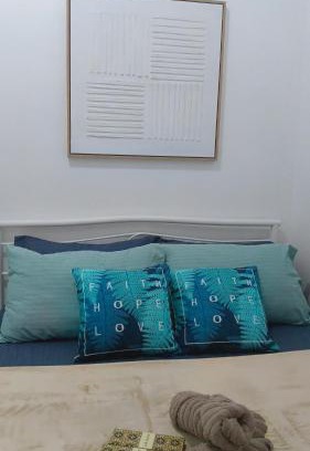 Ortigas Center Apartment | Salt&Light Suite
