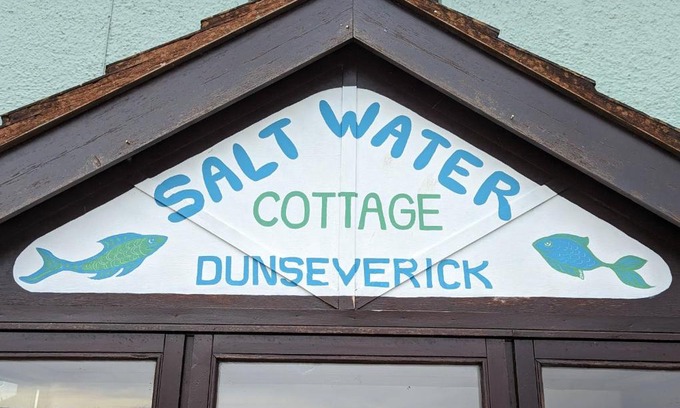 Dunseverick House | Saltwater Cottage