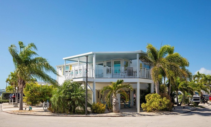 Cudjoe Key House | Saltwater Serenity #392 - Ocean Views on Cudjoe Key