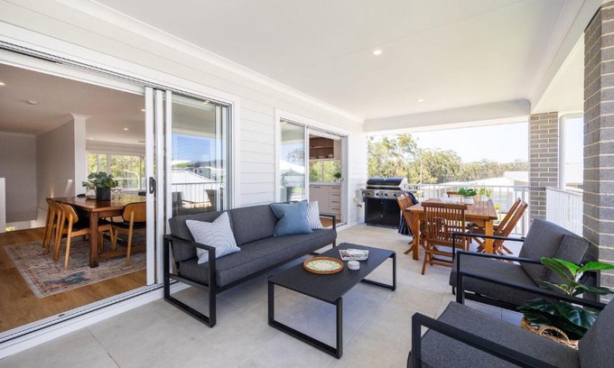 Narrawallee House | Saltwood