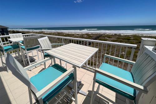 Shell Island House | Salty Sunrise by Sea Scape Properties