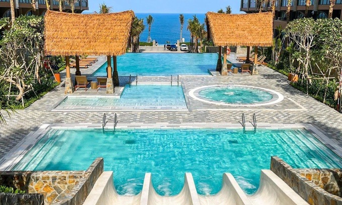 Suoi Nuoc Beach Hotel | Sam Sam Condotel Apec Mui Ne