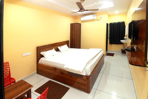 Bhadrachalam Hotel | samrat residency