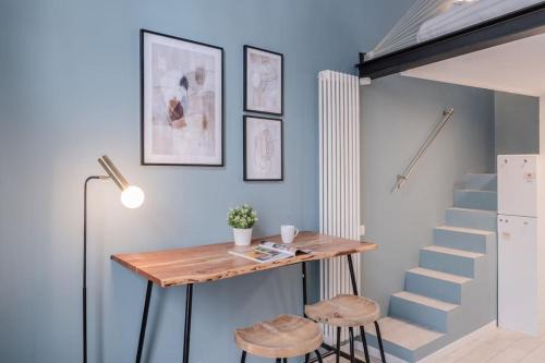 Tricolore Apartment | San Babila - Studio
