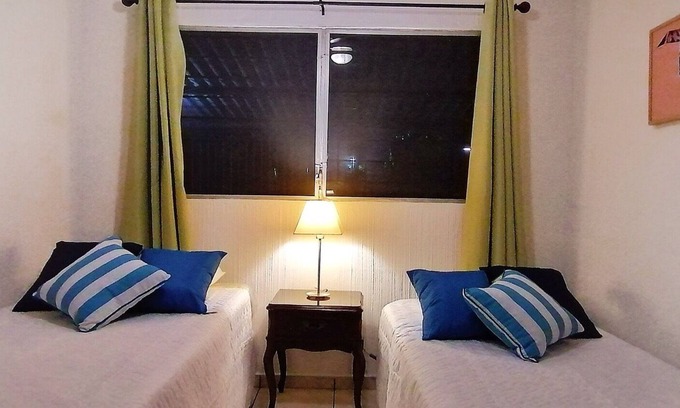 San Salvador Apartment | San Benito 2 Brm Town House 5 min From Everything