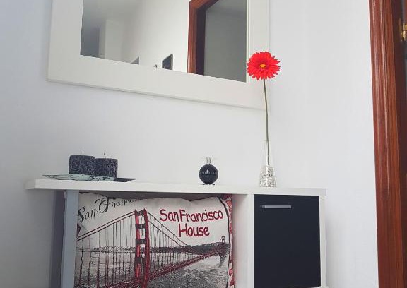 Medina-Sidonia Apartment | San Francisco's House