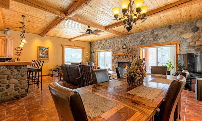San Juan River Village Cabin | San Juan River frontage. Close to Wolf Creek Ski, New Hot Tub!