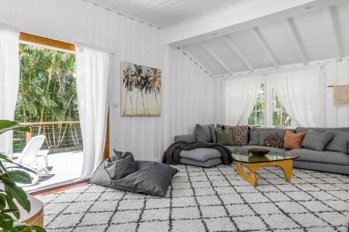 Byron Bay House | San Juan Surfers Cottage - prime Byron location