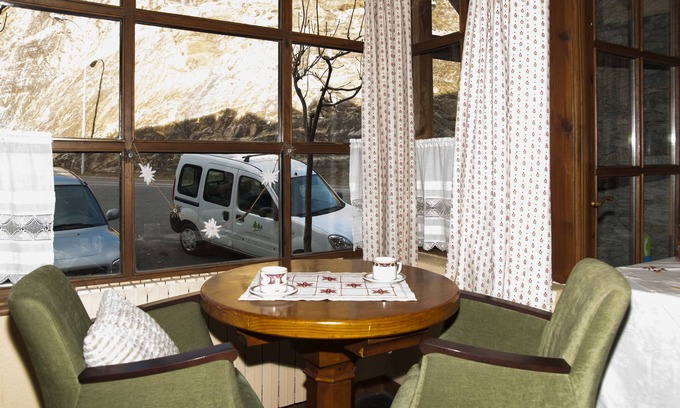 Benasque Hotel | San Marsial Benasque Hotel&Apartamentos