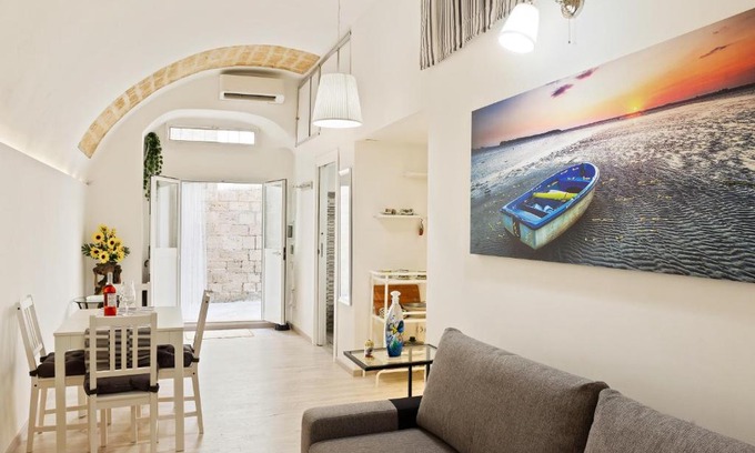 Old Town Apartment | San Nicola Casa Clemente Apartment