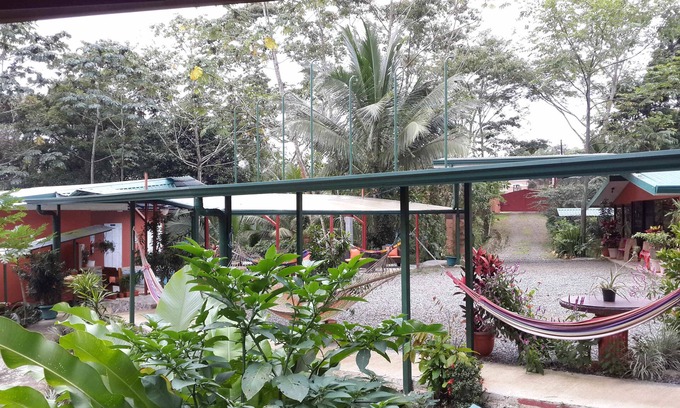 La Tigra Hotel | San Rafael Ecolodge
