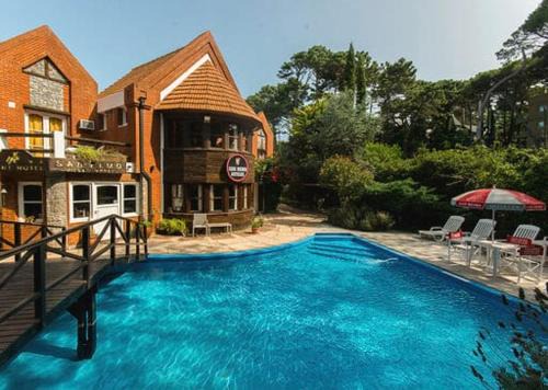 Carilo Apartment | San Remo Villa Corral Apart