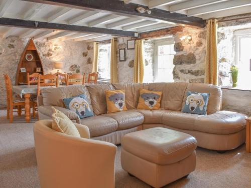 Garn Fadryn House | Sanctuary Cottage