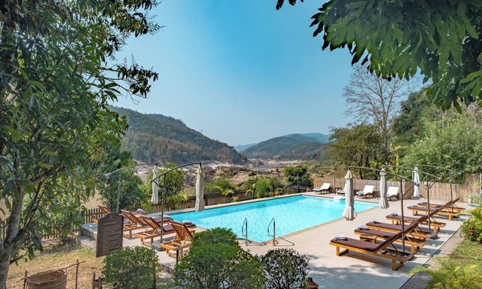 Pakbeng Hotel | Sanctuary Pakbeng Lodge