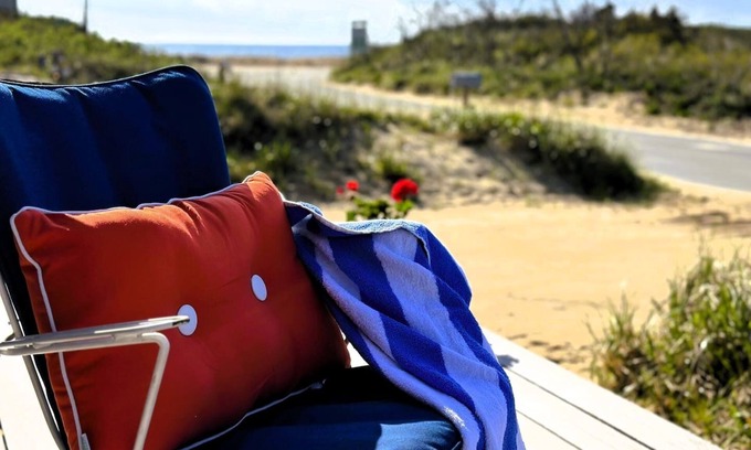 North Eastham House | Sand Bar-Dog Friendly on Cooks Brook Beach
