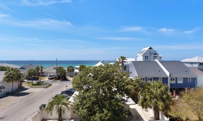 Holiday Beach House | Sand Castle Villas 1