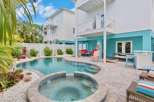 Holmes Beach House | Sand Dollar (AMIA)