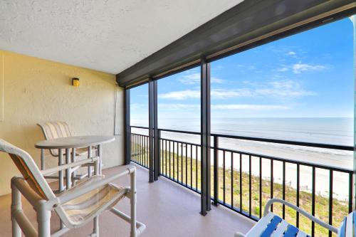 Crescent Beach Apartment | Sand Dollar III 605