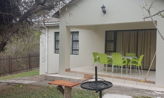 Hazyview Cottage | Sand River Cottages