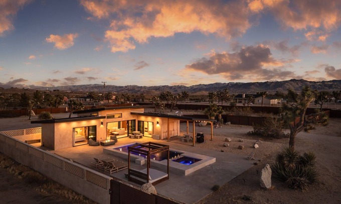 Yucca Valley House | Sand | Tulum Retreat w/Pool & Spa