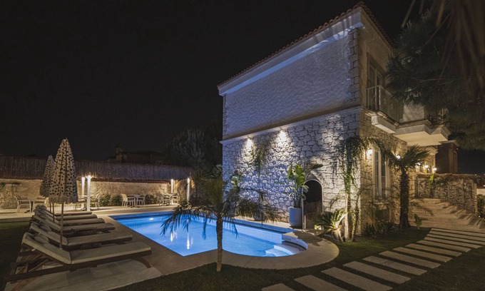 Hacımemis Hotel | Sandal Alaçatı - Adults Only