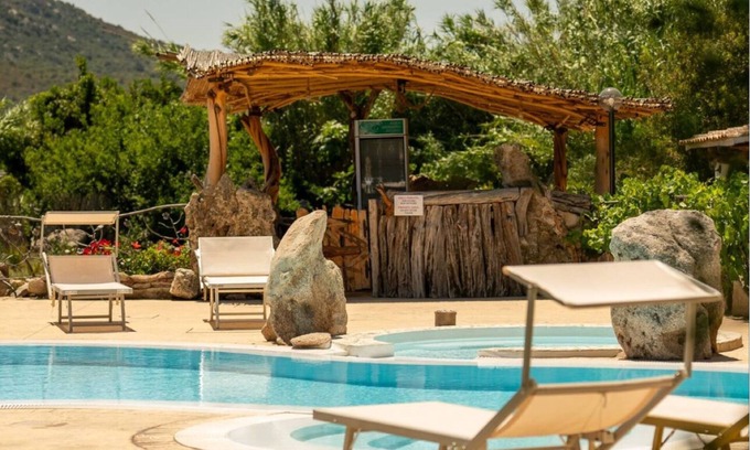 Olbia House | Sandalia House with Jacuzzi in Porto Rotondo