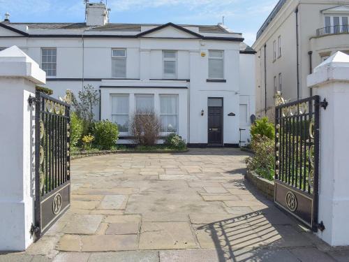 Southport House | Sandfield The Promenade