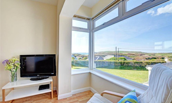 Constantine Bay Cottage | Sandhills 9