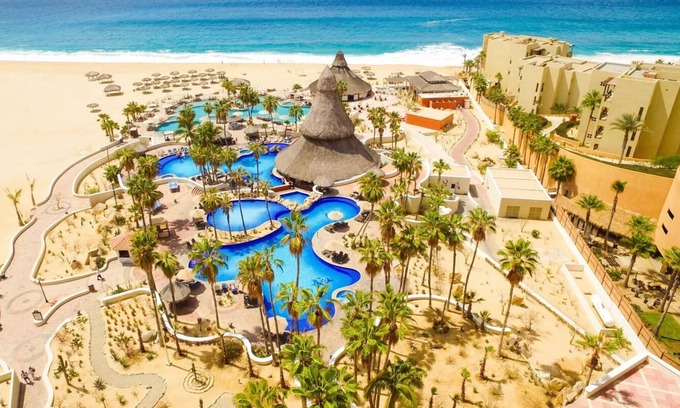 Centro Resort | SANDOS FINISTERRA | VIP EXPERIENCE
