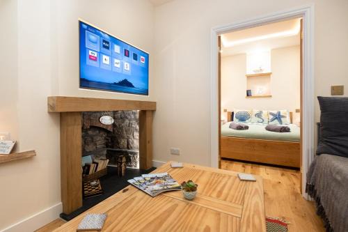 Marazion Apartment | Sandpiper, apartment across from the beach
