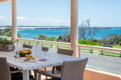 Yamba Apartment | Sandrift One - Oceanstays