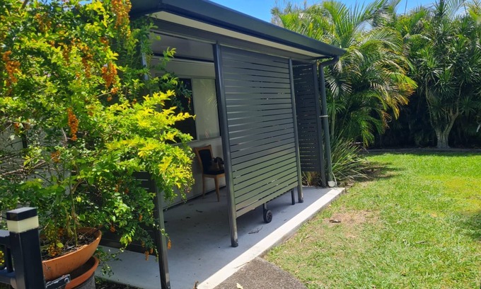 Ningi House | sandstone point at Bribie Island