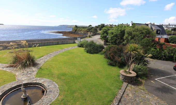 Stornoway House | sandwick bay guest house