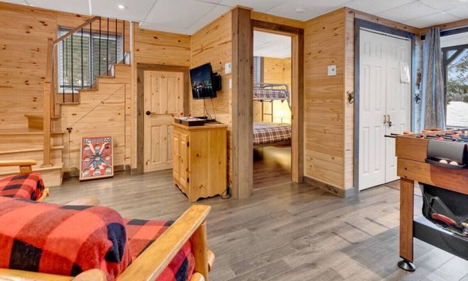 Amherst House | Sandy beach with spa and fire pit