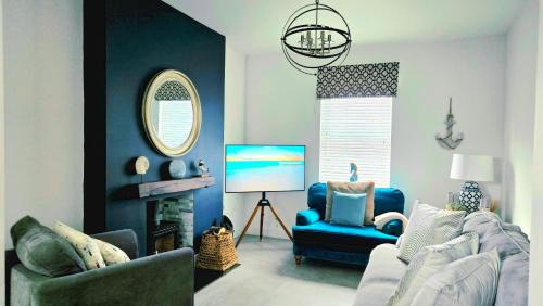 Portrush House | Sandy Beaches Portrush - Steps from Beach & Dining