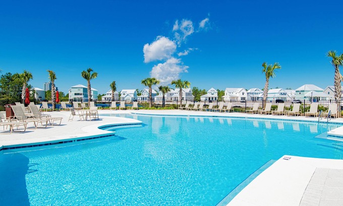 Orange Beach House | Sandy Cheeks