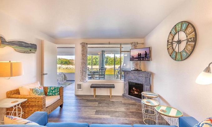 Ocean Shores House | Sandy Days Condo