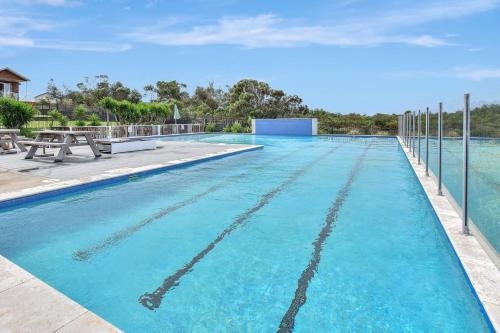Caves Beach Villa | Sandy Drift at Caves Beach Villas