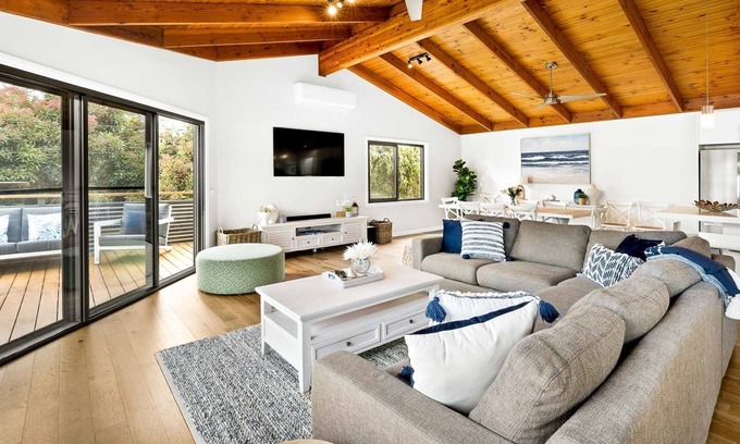 Cape Woolamai House | Sandy Feet Retreat in Cape Woolamai
