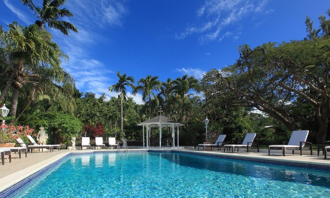 Paynes Bay Villa | Sandy Lane - Vistamar in St James by Personal Villas - Home of Finest Golf Cour