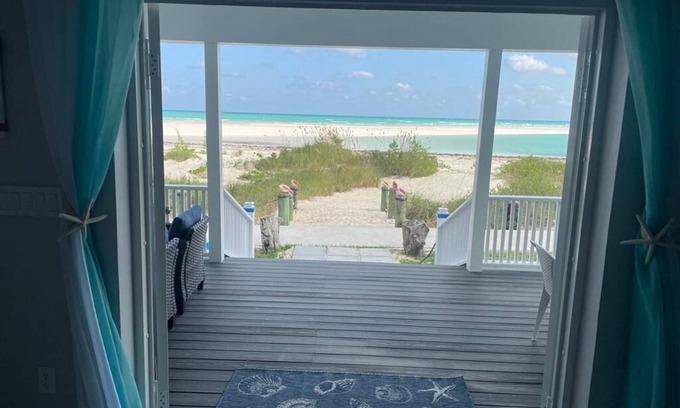 Spanish Wells Cottage | Sandy & Salty Beach Cottage