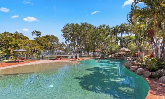 Urangan Apartment | Sandy Straits Poolside Escape with Beach Access