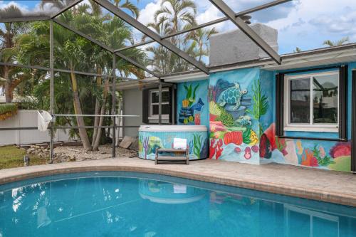 Coral Shores House | Sandys Coral Retreat! Canal Front, Pool, Spa & More