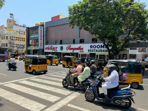 Egmore Hotel | Sangeetha Business Hotel