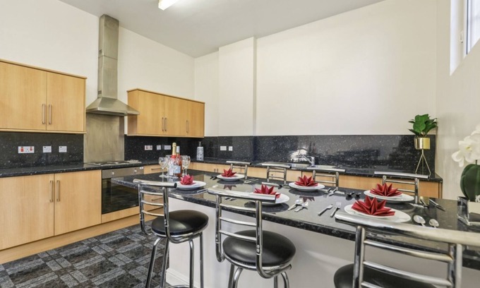 Leicester City Centre Bed & Breakfast | Sangha Halls