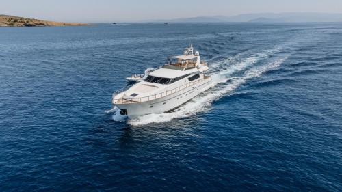 Yalikavak City Center Boat Rental | SANLORENZO SL Deluxe Motoryacht
