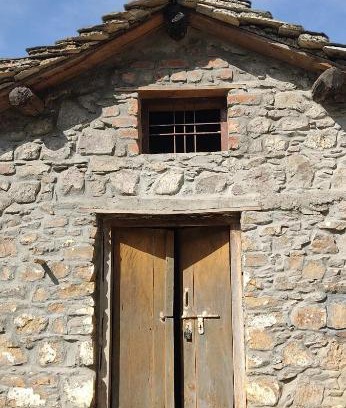 Bullawala House | Sanskrit Rural Stone Cottages